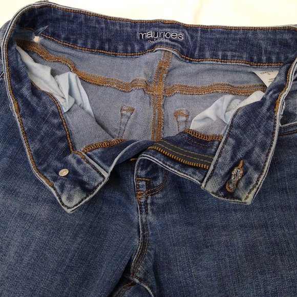 Maurices Jeans Small (4/6) X-long Mid-Rise Distressed Skinny Medium Wash Denim - Picture 5 of 6